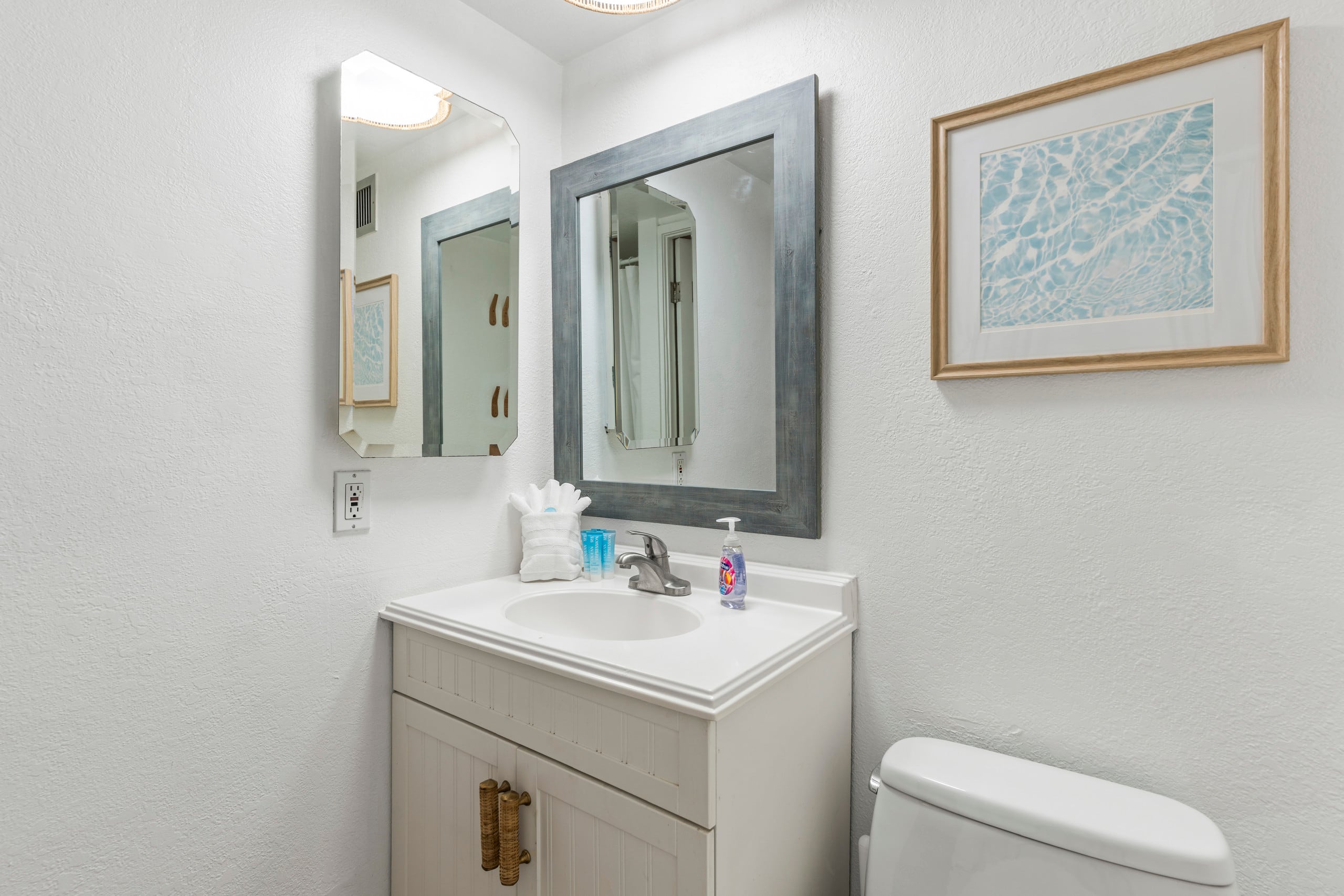 Condo in Kihei · ★4.95 · 2 bedrooms · 3 beds · 2 private baths - Image 24