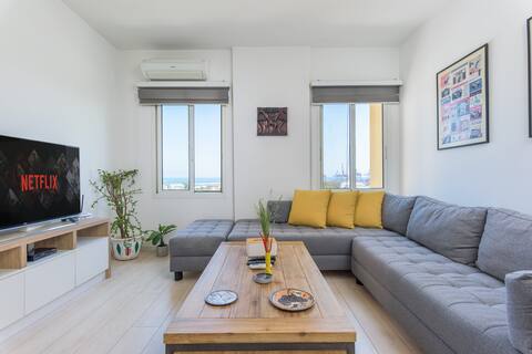CH® - Cloud 9 - 2BR Apartment, Mar Mkhayel