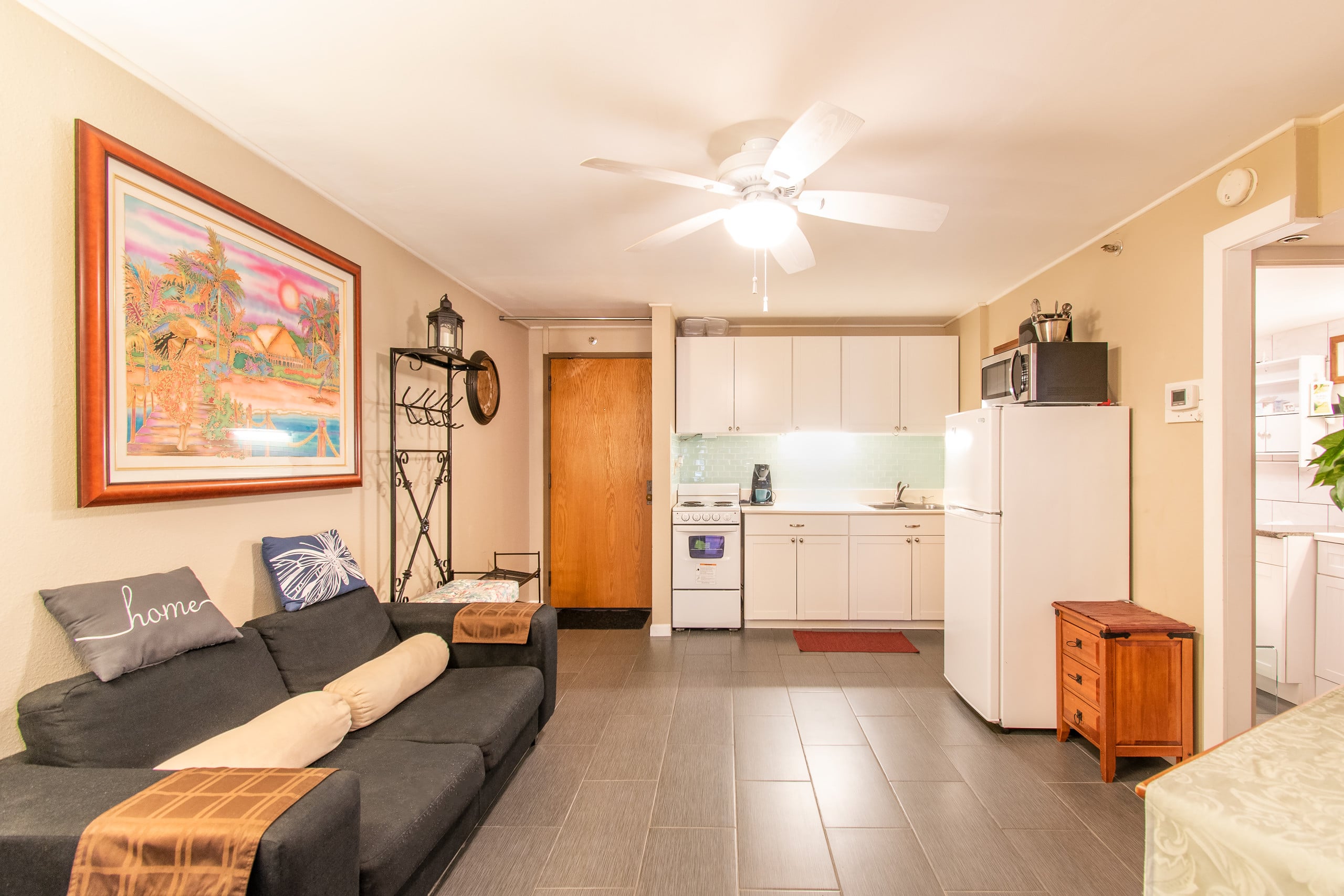 Condo in Honolulu · ★4.57 · 1 bedroom · 1 bath - Image 2