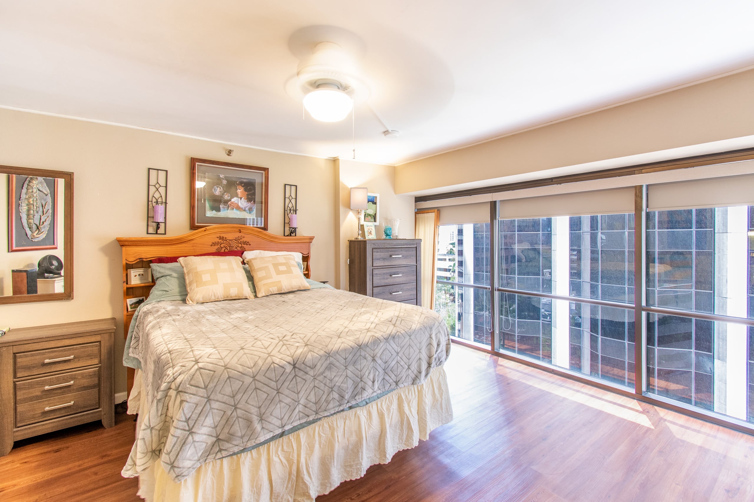 Condo in Honolulu · ★4.57 · 1 bedroom · 1 bath - Image 15