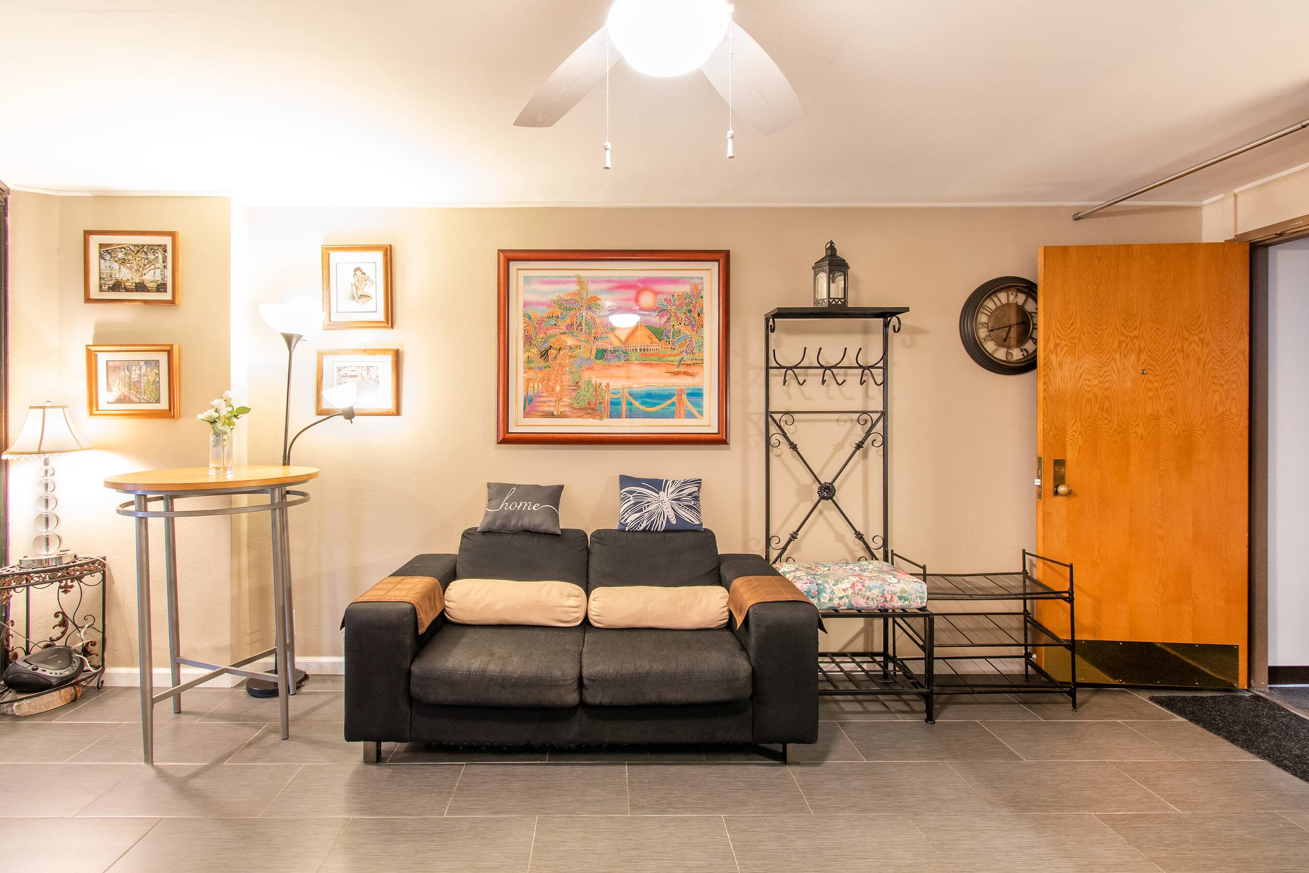 Condo in Honolulu · ★4.57 · 1 bedroom · 1 bath - Image 3