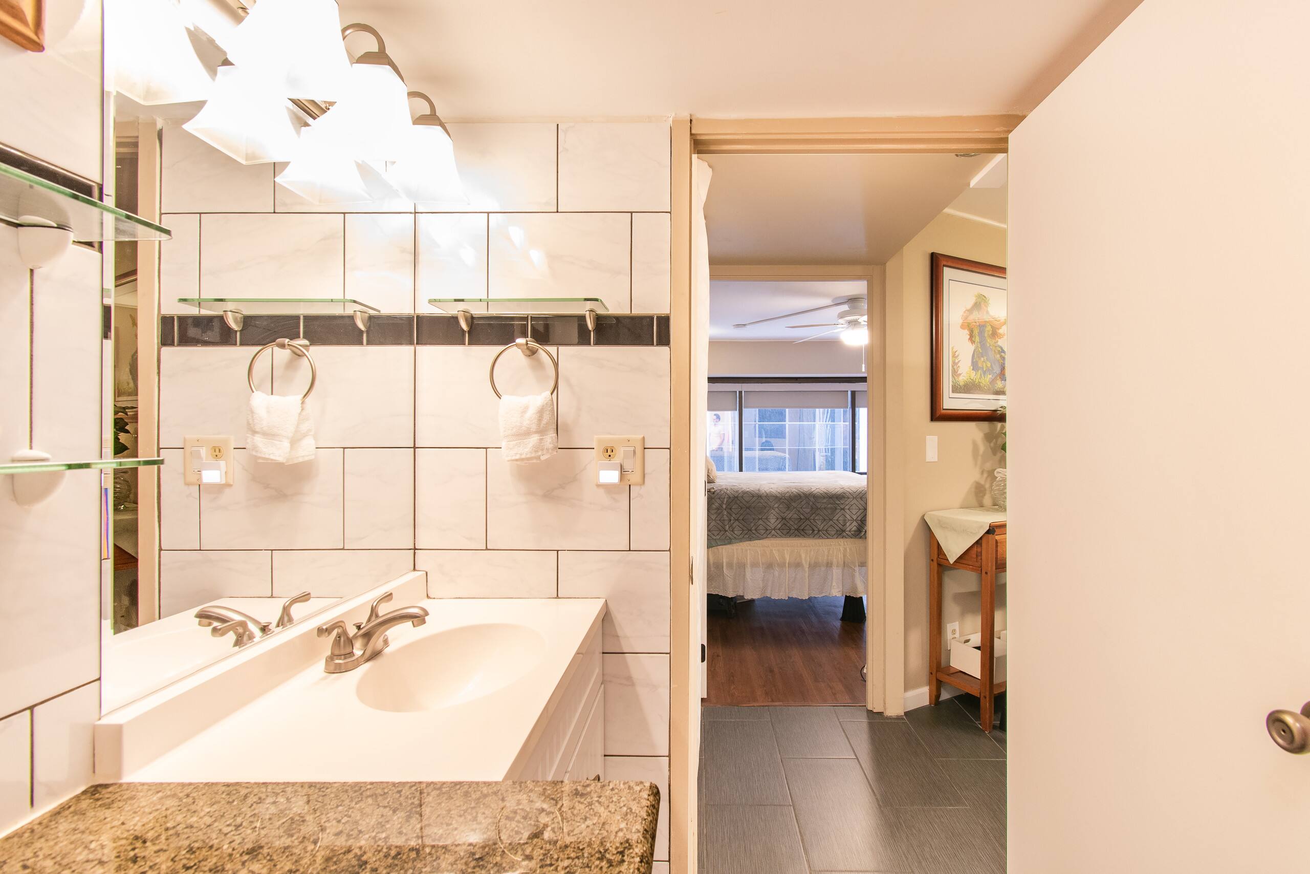 Condo in Honolulu · ★4.57 · 1 bedroom · 1 bath - Image 17