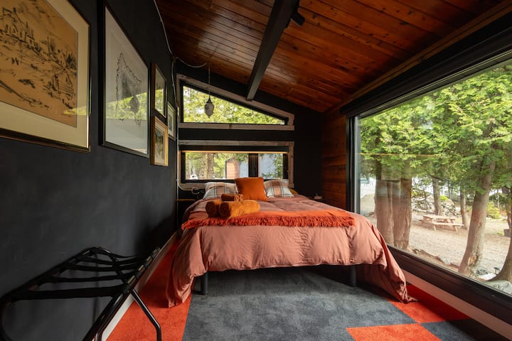 საძინებელი 1