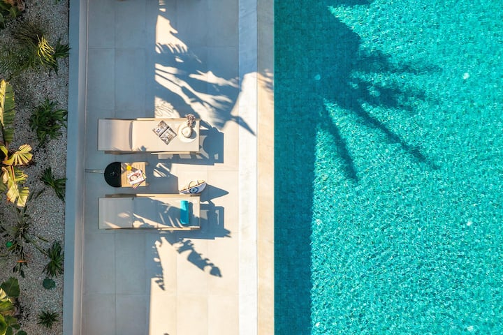 Elias' Rest Villa