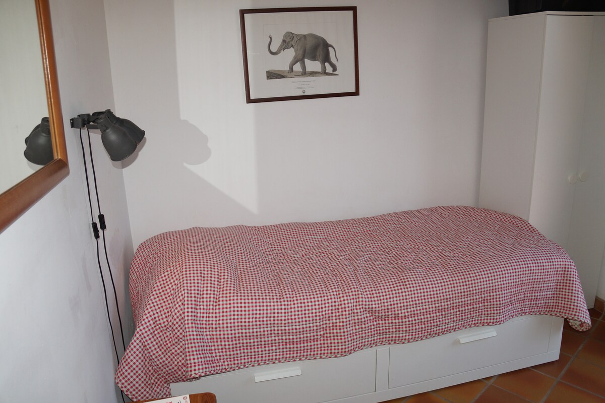 Спална соба 2