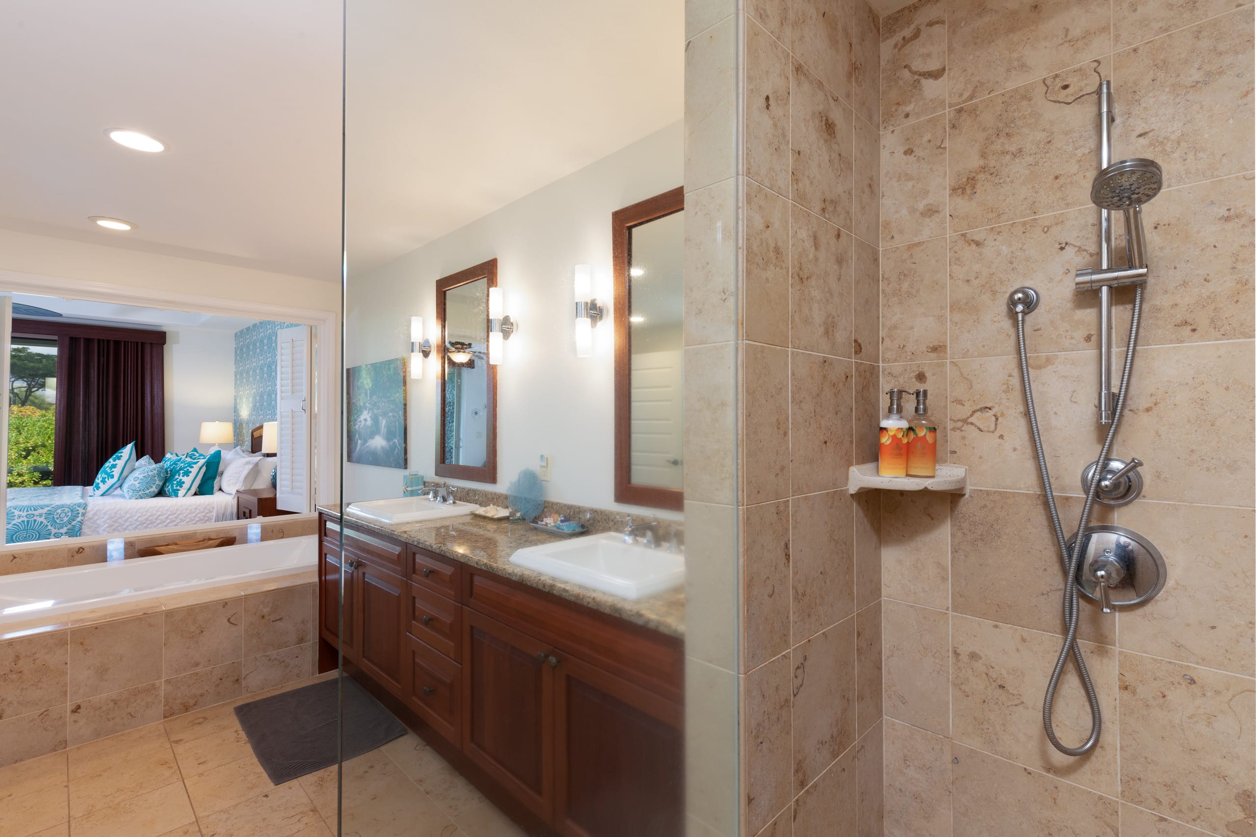 Home in Waimea · ★5.0 · 4 bedrooms · 5 beds · 4.5 private baths - Image 22