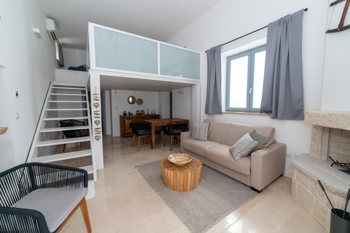 Airbnb performant: Exclusive trulli with heated pool à Putignano