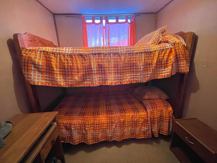 Dhomë gjumi 2