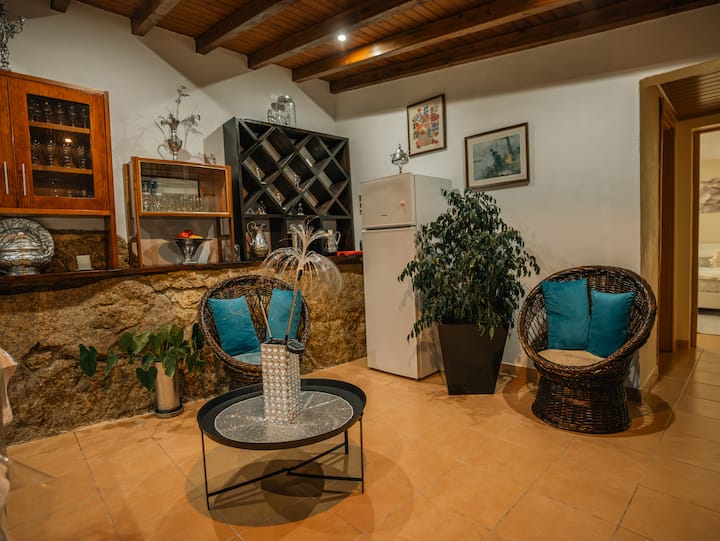 Casa Completa T1 Com Vistas Fantásticas - Covilhã