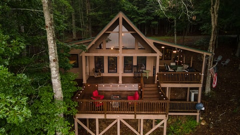 Grand View - Paved Entry/Pet Friendly/New Decor