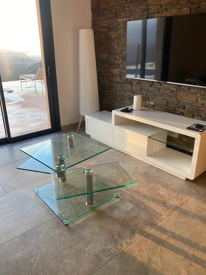 Jolie Villa T4 + Piscine Privée - Corse