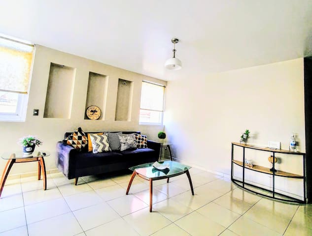 WTC. Amplio Departamento 3 recámaras. Insurgentes.