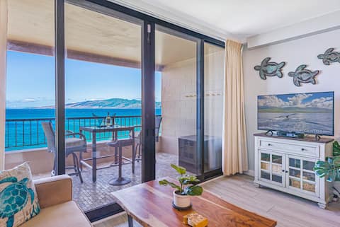 Top performing Airbnb: Stylish Love Hideaway, Maui Kaanapali Oceanfront in Kaanapali