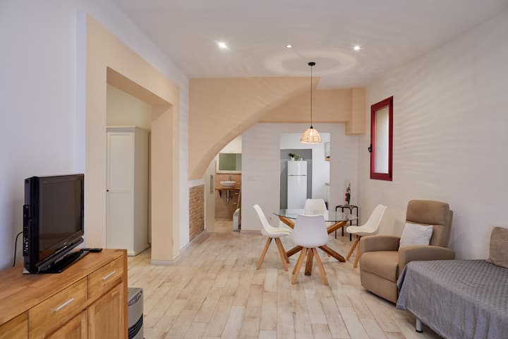 Appartement Loft En Plein Centre De Peralada - Els Límits