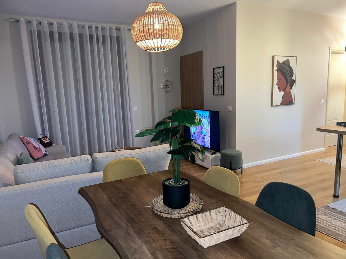 Listing 1099248348109520513