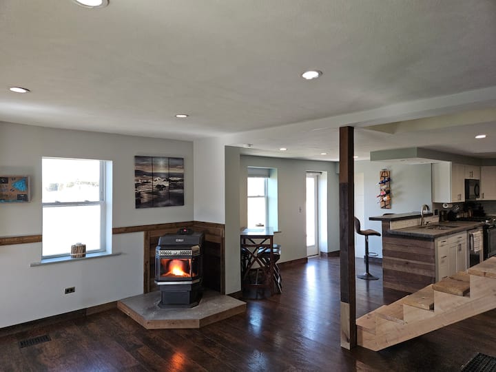 Peaceful Country Setting (Dog Friendly) - Skaneateles, NY