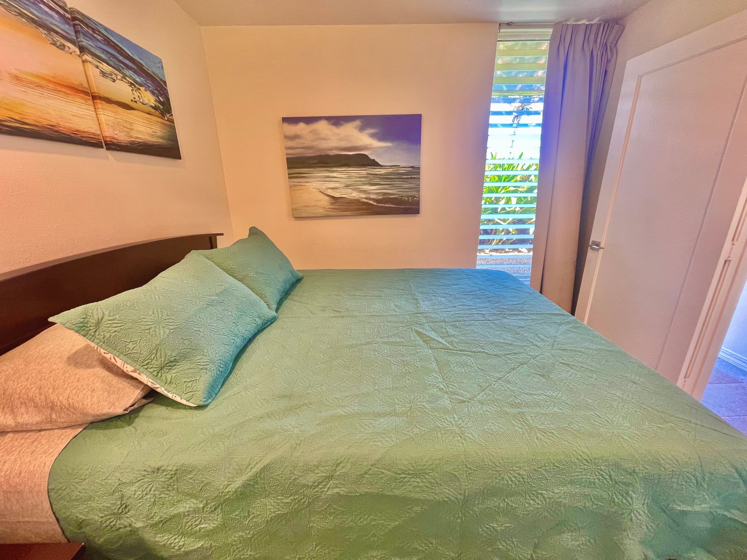 Condo in Kapaa · ★4.91 · 2 bedrooms · 2 beds · 1.5 shared baths - Image 11