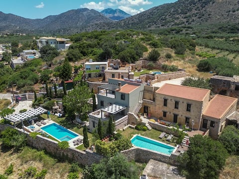 Erondas Cretan Country Villas Complex