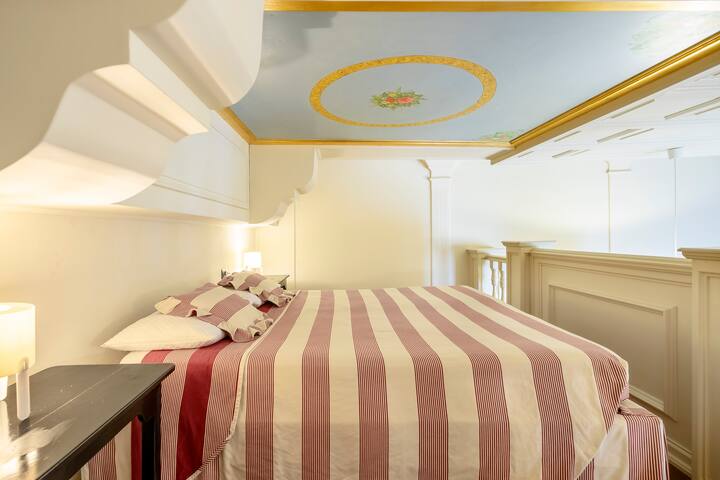 Rinascimento Giraldi {12 ospiti / 80 mt.- Duomo} gallery image 5