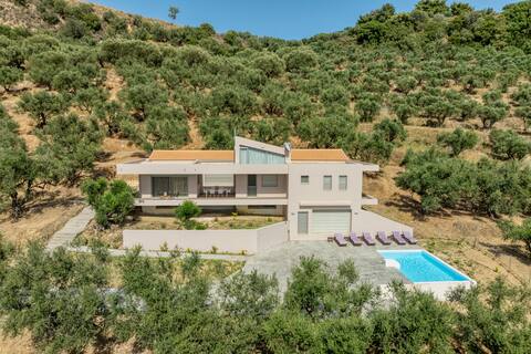Astarte Villas Pearl Private Villa with Pool