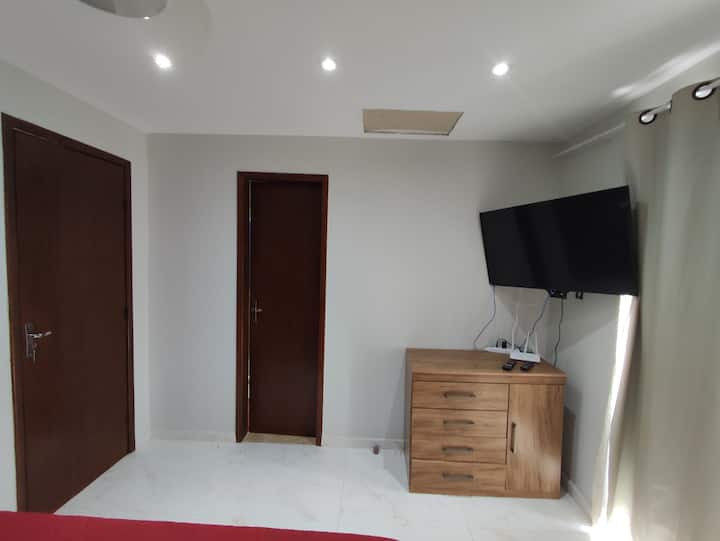 غرفة النوم 2