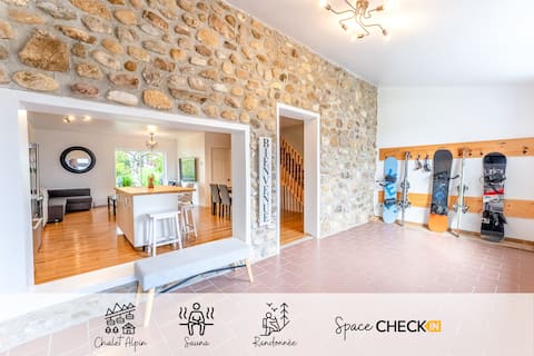The Ski Stop | Mont-Ste-Anne | BBQ | Ski | Sauna