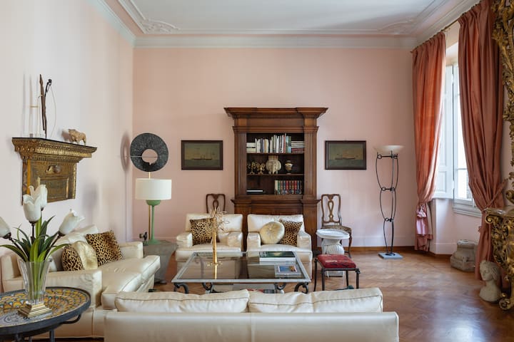 Ognissanti Mama Flat