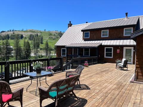 Donner Summit Condo: Home Base for Mountain Fun