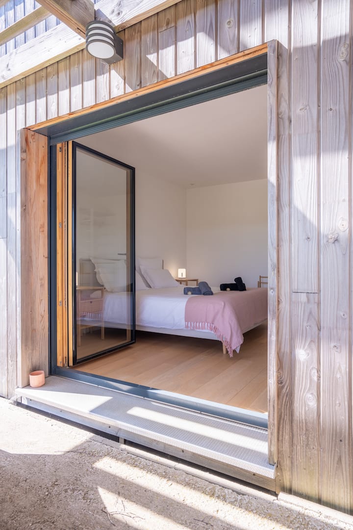 Pogled izvana u glavnoj spavaćoj sobi