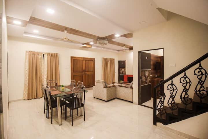 Shardul Heritage 5bhk Bungalow With Swimming Pool - 馬哈巴萊斯赫瓦爾