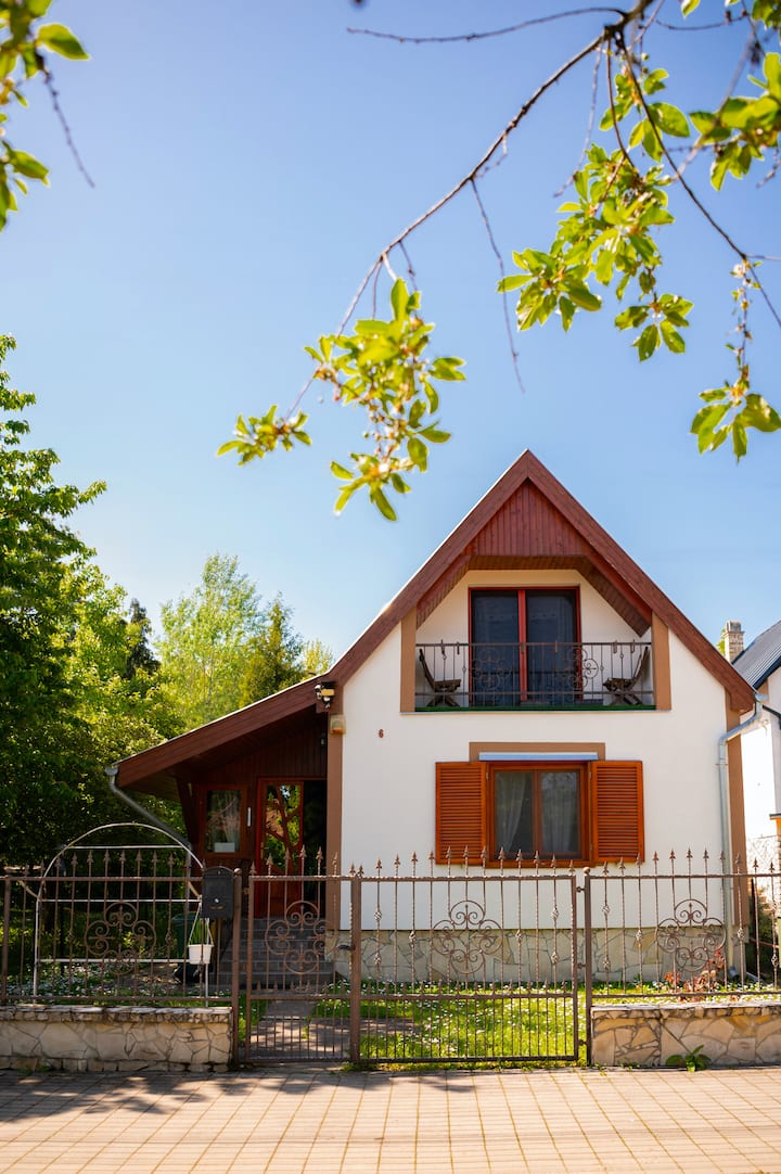 Buke Apartment Next To Tokaj Festivalkatlan - Tokaj