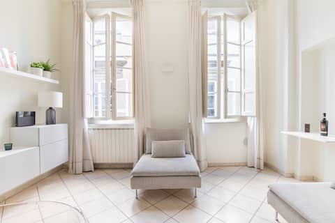 Successful Airbnb property: Blanc House, bright retreat in the heart of Lucca in Lucca