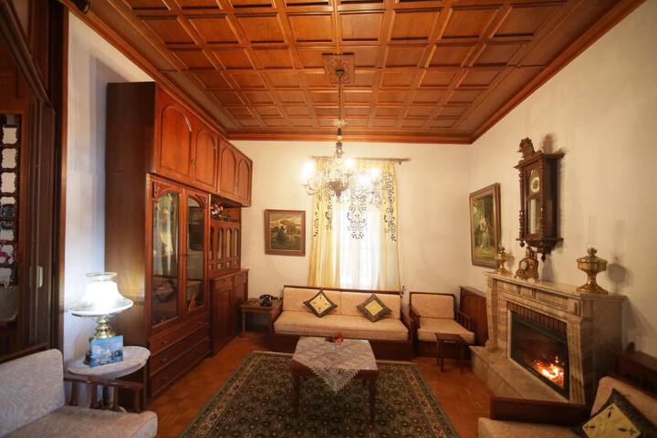 მისაღები ოთახი