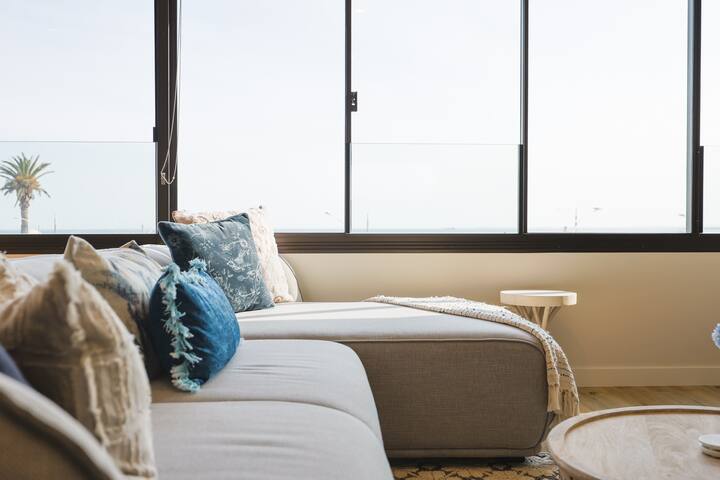 Luxury Beach View Escape gallery image 5