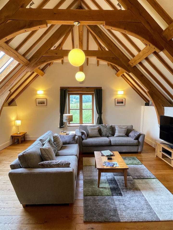The Oak Barn - Dartmoor Forest