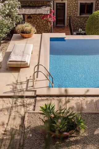 Dreamy Caimari Townhouse gallery image 5