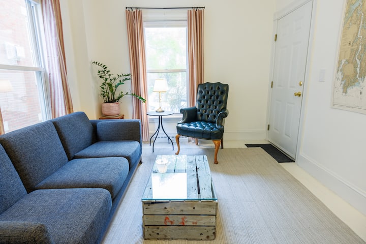 Charming Apartment- Munjoy Hill - 長島