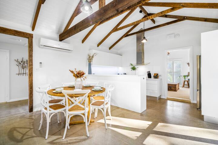 The Dairy: 5 bed/4 bath on picturesque farm gallery image 5