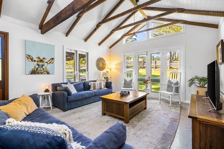 The Dairy: 5 bed/4 bath on picturesque farm