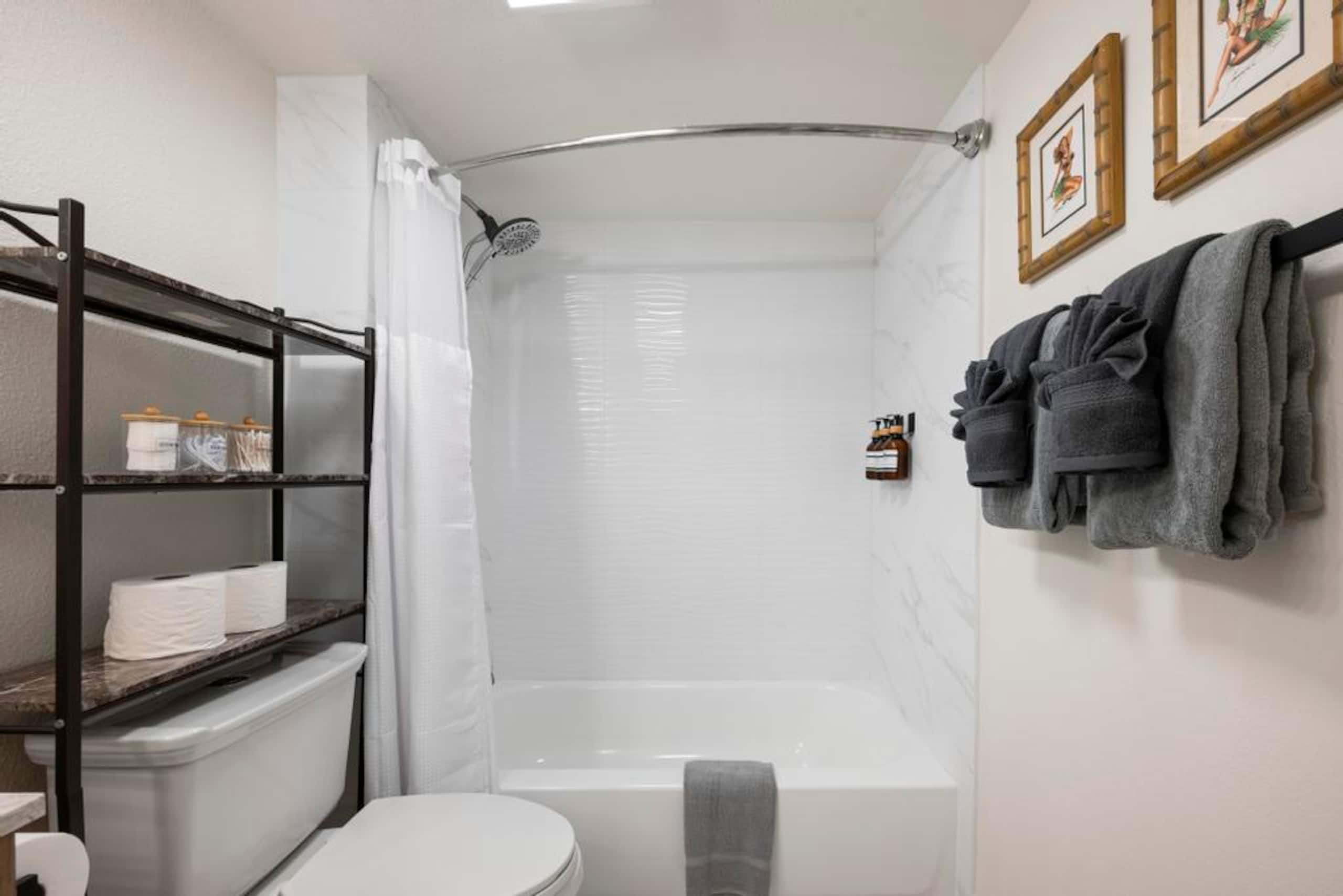 Condo in Kihei · ★4.97 · 2 bedrooms · 3 beds · 2 baths - Image 23