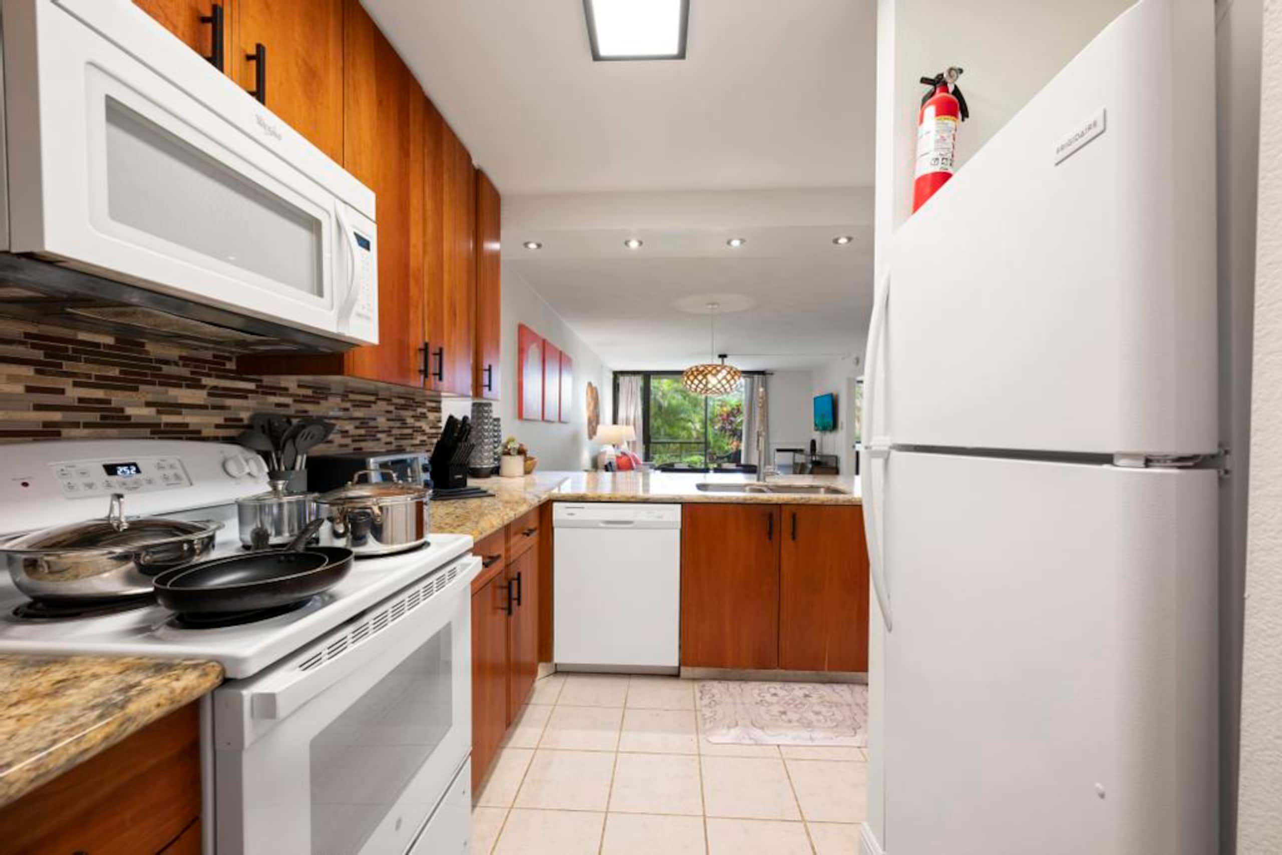 Condo in Kihei · ★4.97 · 2 bedrooms · 3 beds · 2 baths - Image 6