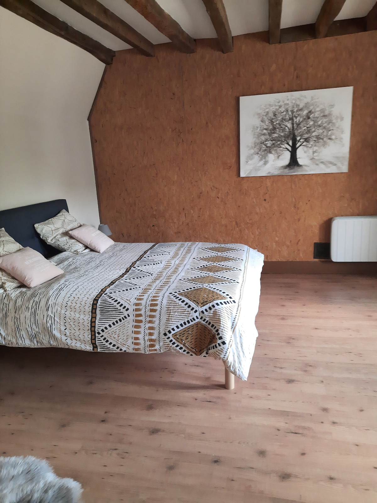 საძინებელი 1