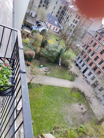 Stor, charmerende og central lejlighed gallery image 5