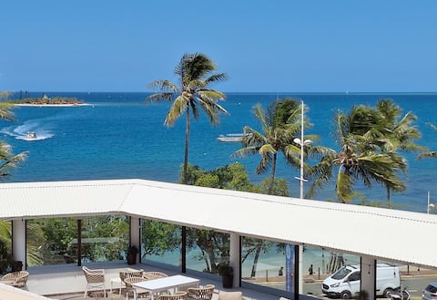F1 sea view at Anse Vata