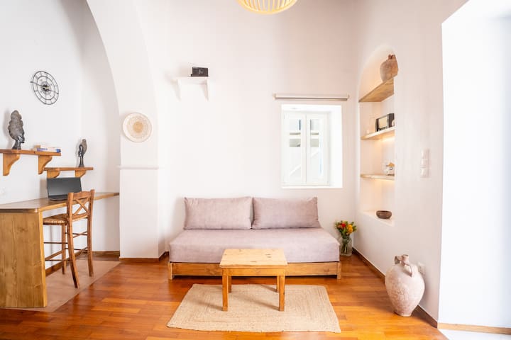 Queen three bedroom Suite