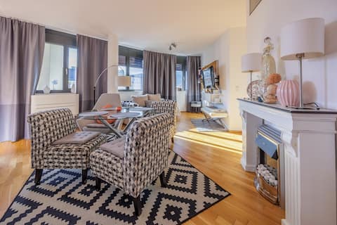 Top performing Airbnb: Modern Luxury City Apartment in Finkenstein Am Faaker See