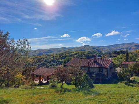 Casa Nova, in Tuscan nature with private pool