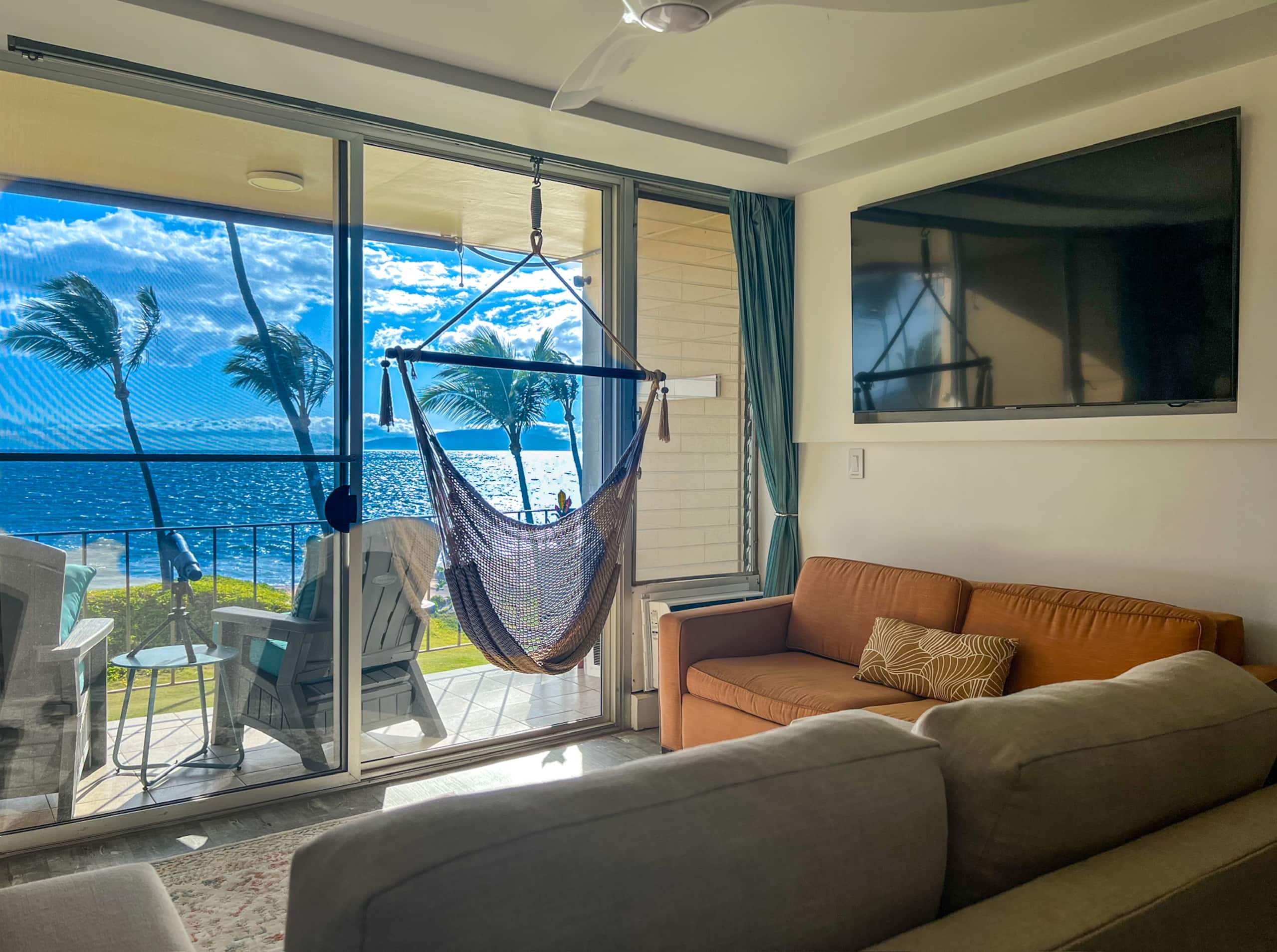 Condo in Kihei · ★4.95 · 1 bedroom · 3 beds · 1 bath - Image 4