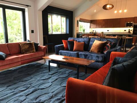 Cottesloe 4 bedroom luxury accomodation on 1 level