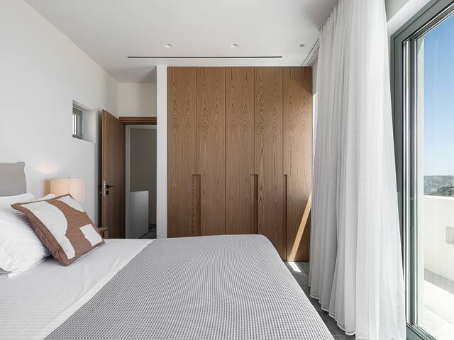 Villa Castellum with hammam and free heated pool gallery image 5